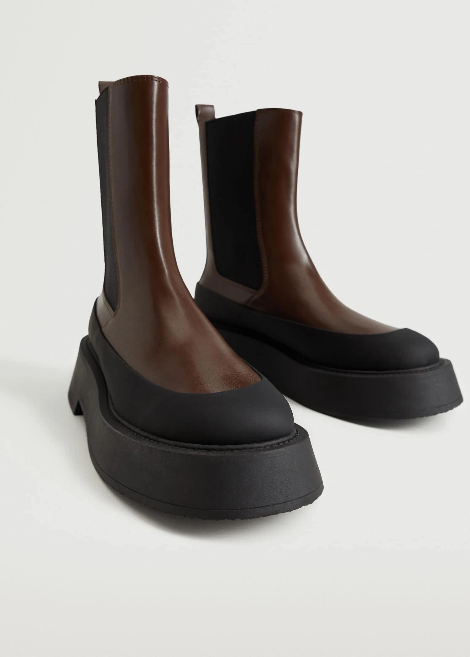 Contrast-sole Ankle Boots Burgundy 5 Contrast-sole Ankle Boots Burgundy - Image 3