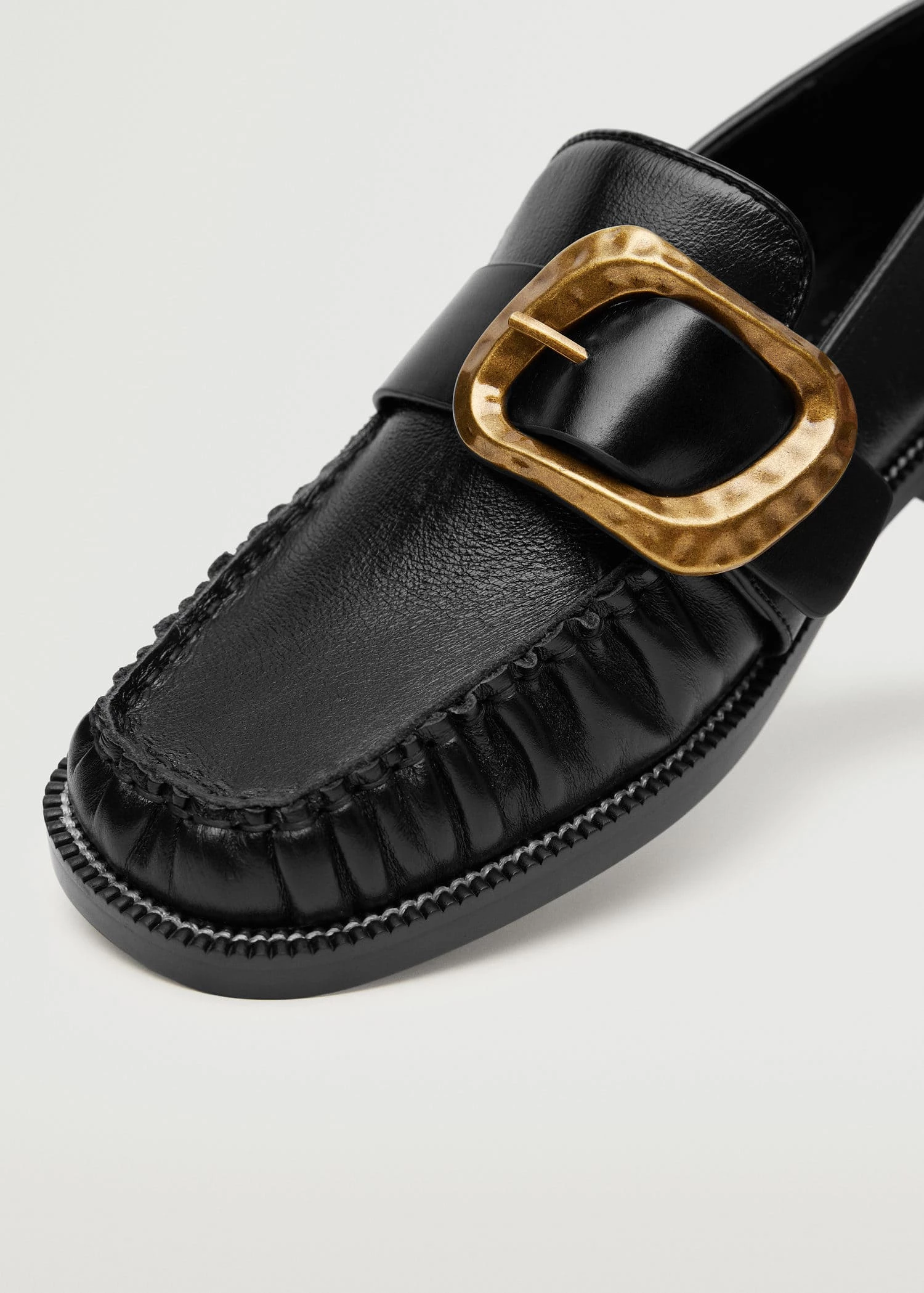 Buckle Leather Moccasins Black 6 Buckle Leather Moccasins Black - Image 4